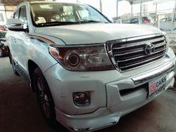 تۆیۆتا لاند کروزەر